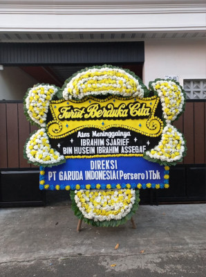 Papan Bunga Duka di Paceda