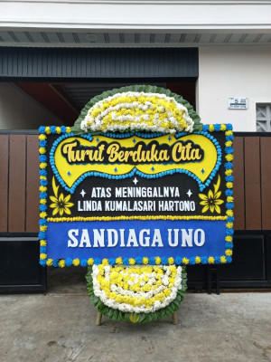 Papan Bunga Duka di Paceda