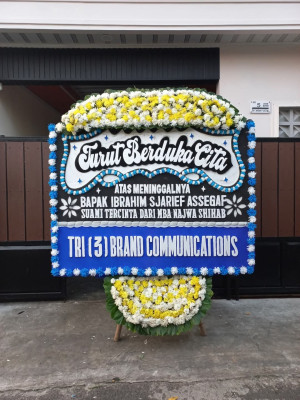 Papan Bunga Duka di Paceda